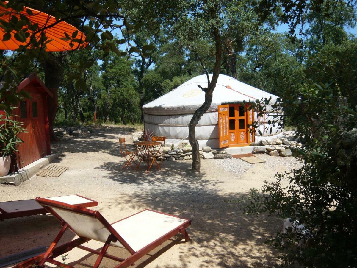 Bed and Breakfast Au Soleil Mongol Sorède Exteriér fotografie