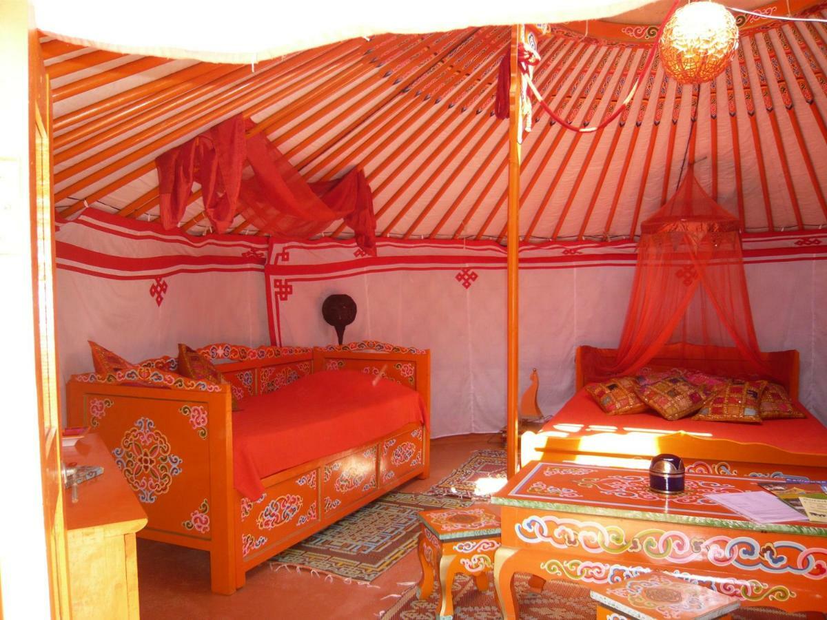 Bed and Breakfast Au Soleil Mongol Sorède Exteriér fotografie